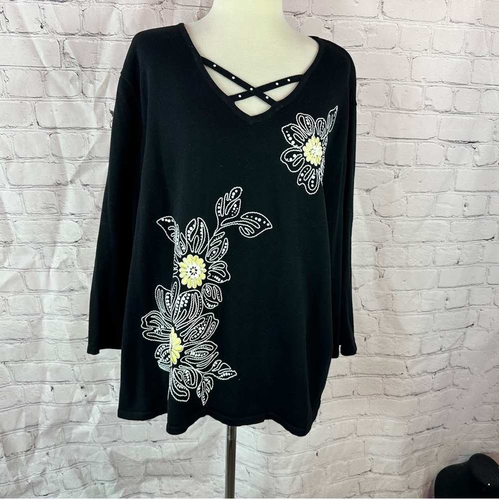 Alfred Dunner womens 2X knit sweater Top embroidered floral business casual boho